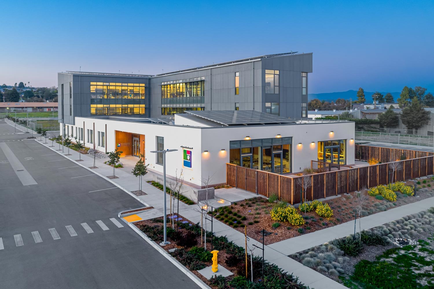 nia-building-santa-cruz